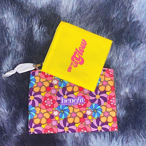 Benefit | NWOT | Cosmetics bag/pouch | Condition: Like new | 2 bags-1 purchase!! - Picture 3 of 4